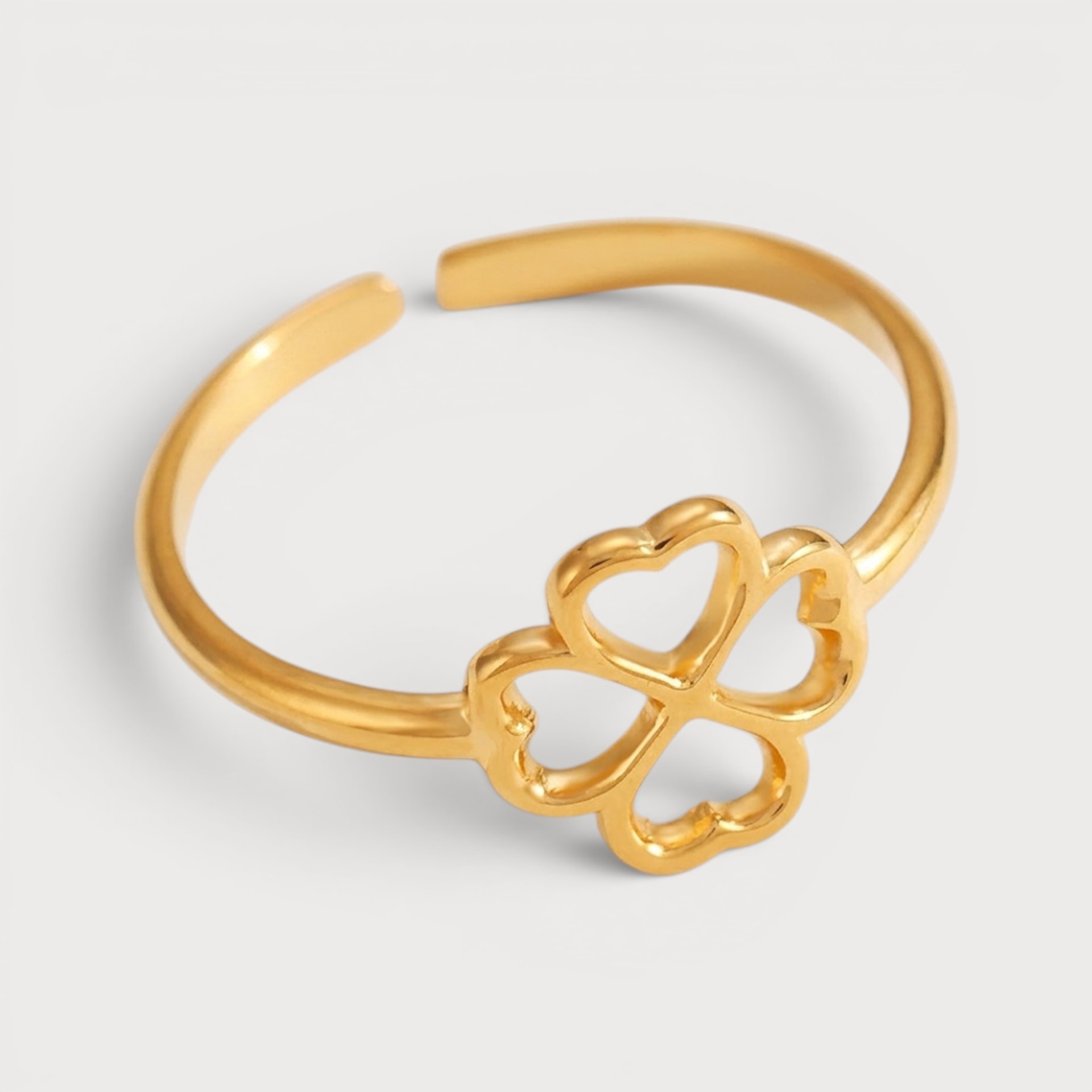 Bague ouverte trèfle porte-bonheur ajouré en acier inoxydable doré