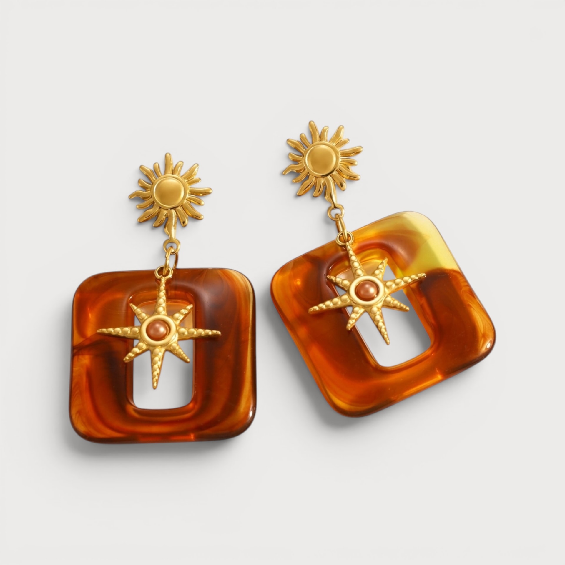 Boucles d’oreilles soleil et carré ambré en acier inoxydable doré