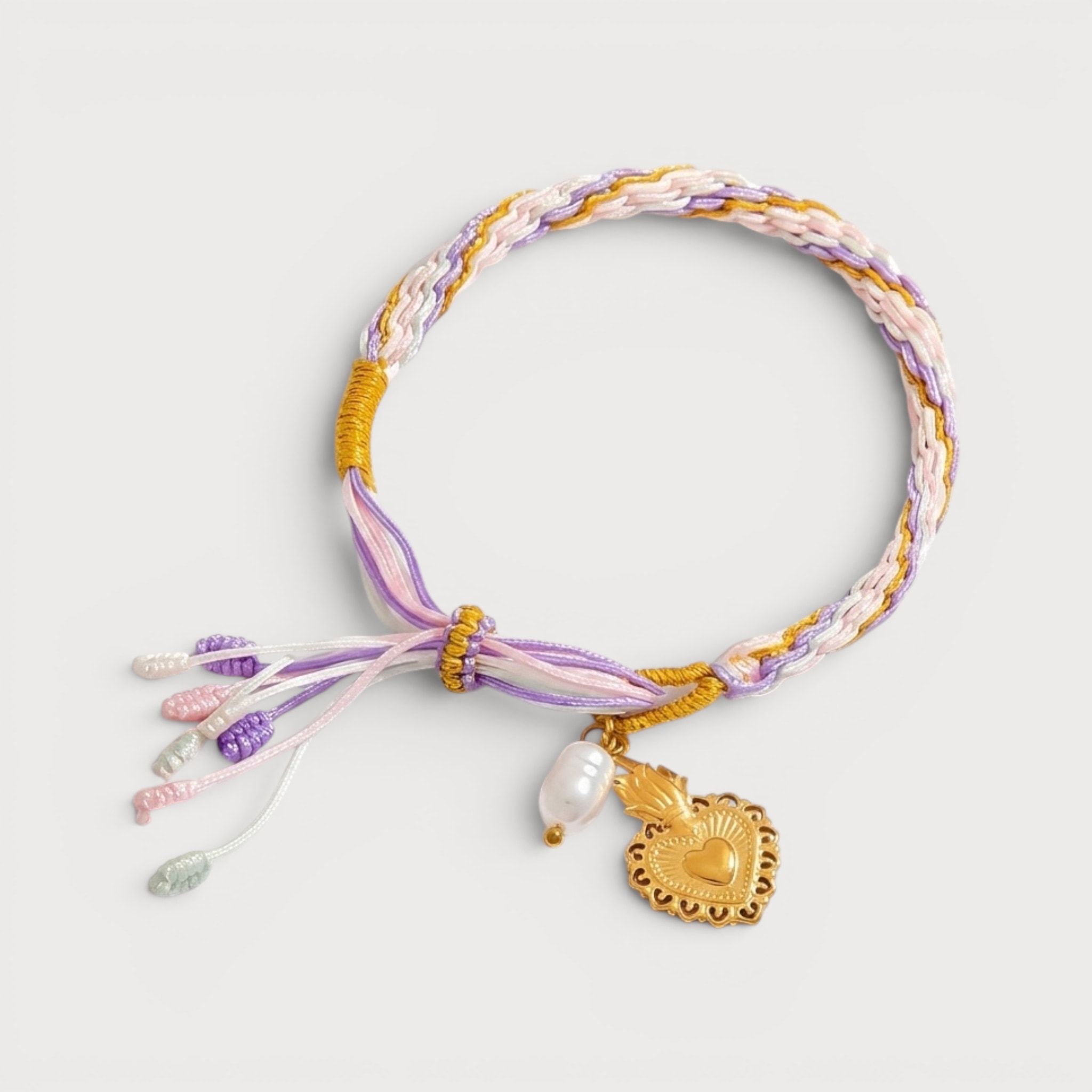 Bracelet cordon tressé pastel et cœur sacré doré | Bloom × Blaze