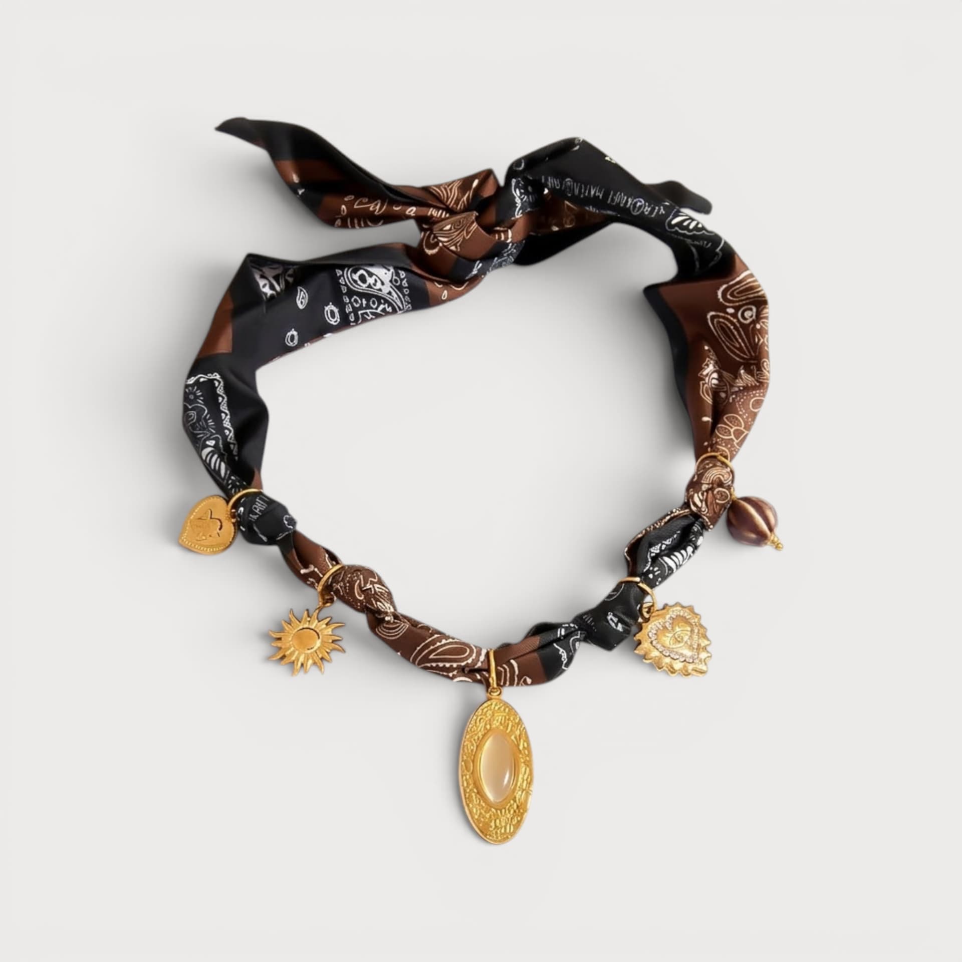 Angéline — Collier