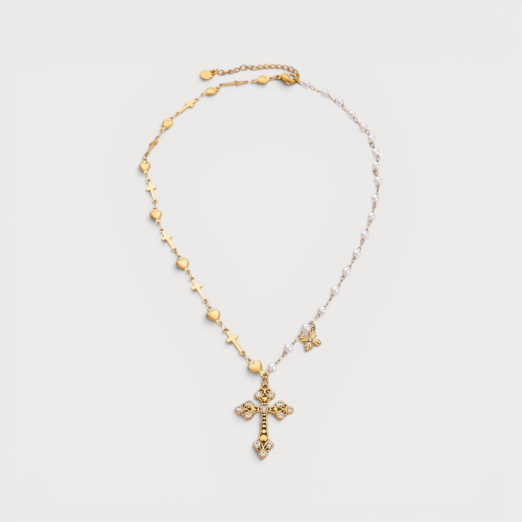 Collier bicolore cœurs, croix et perles en acier doré | Bloom × Blaze