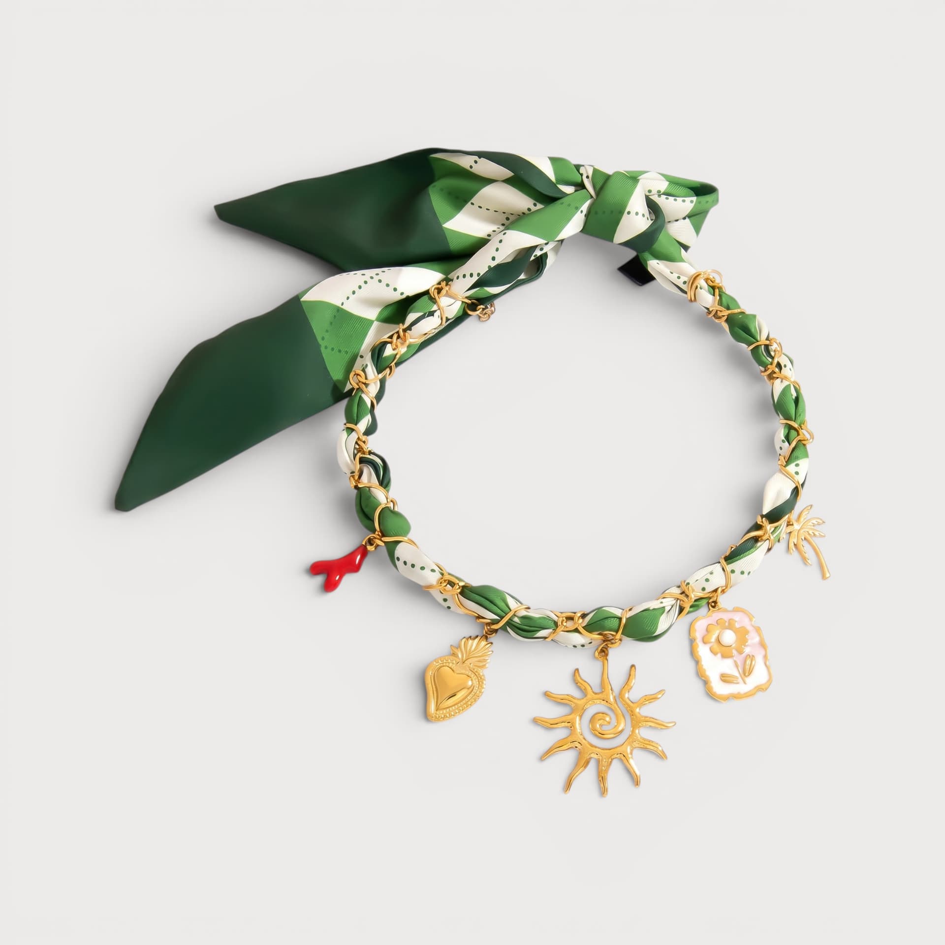 Yousra — Collier